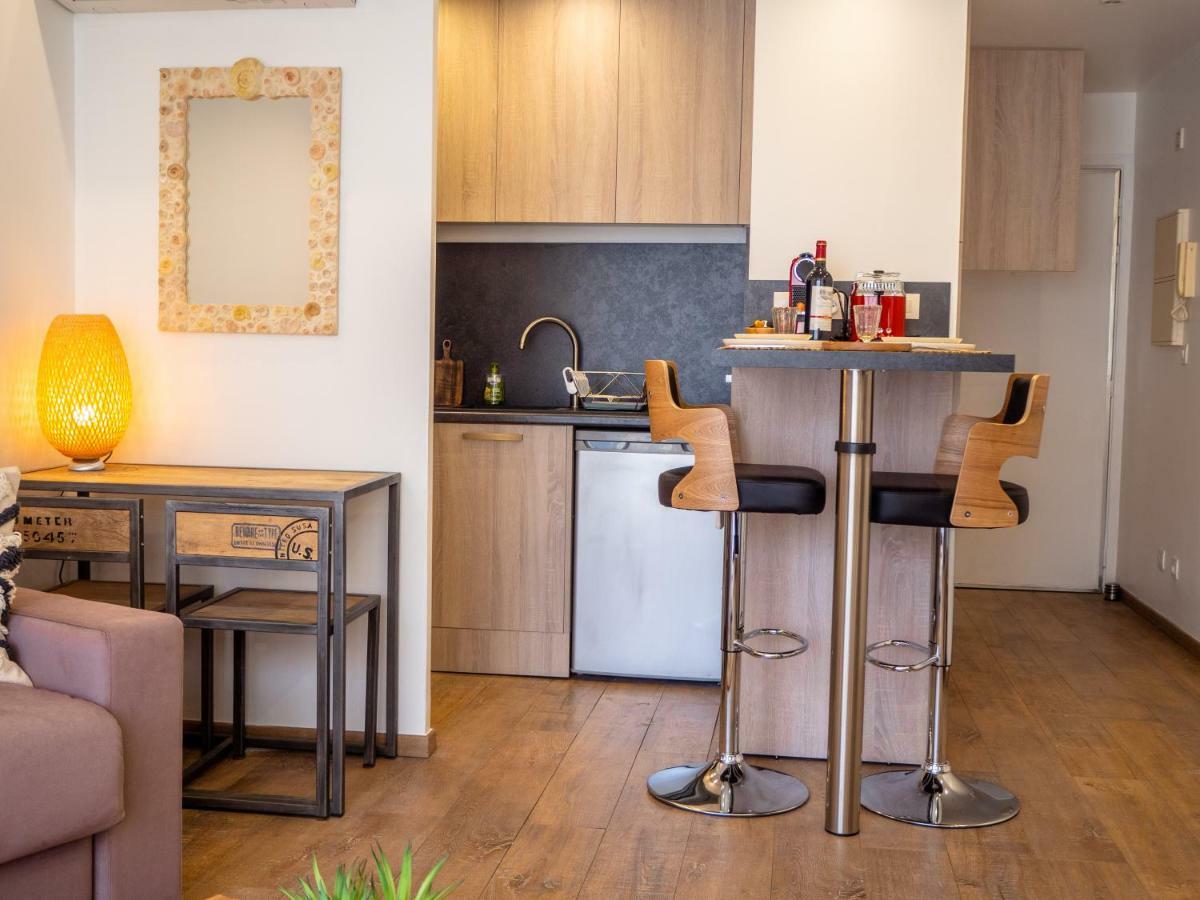 Tres Jolie Studio Au Pied Du Suquet Cannes Luaran gambar
